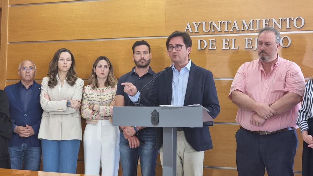 Sánchez alojará 200 inmigrantes 'sin papeles' en Ejido Hotel durante un año