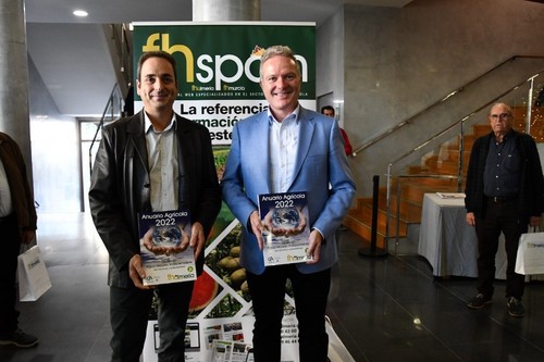 Fernando Paniagua y Diego Luis Valera, catedrático de de Ingeniería Agroforestal de la UAL