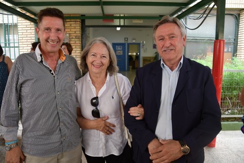 José Roberto Baca, María Herminia Martínez y Francisco Espinosa, antiguos maestros del centro.