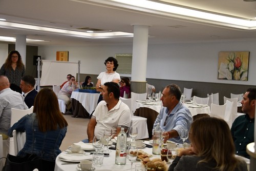 Inmaculada García, presidenta de Down El Ejido, también agradeció a los asistentes su colaboración.