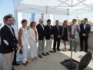 Foto de familia junto al punto de apertura del gas natural