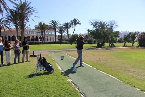 En el Campo de golf de Almerimar.