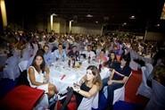 1.300 invitados para una cena servida por Lamarca.