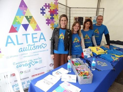 Miembros de la asociación ALTEA.