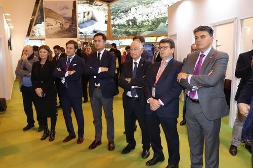 Parte de los políticos representantes de la provincia de Almería en FITUR.