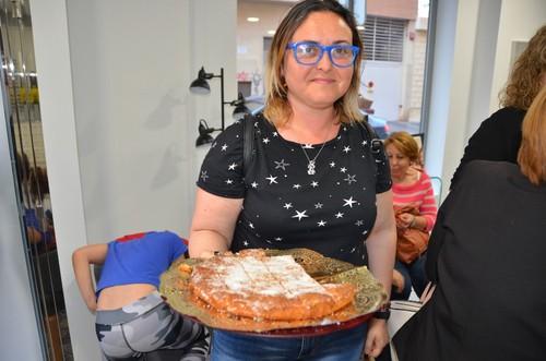 Hubo también dulces en la celebración.