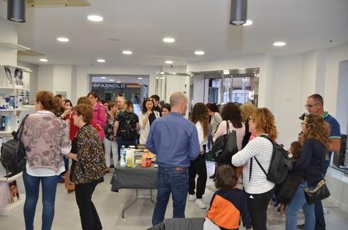 Interior de Centro Óptico Ejido.