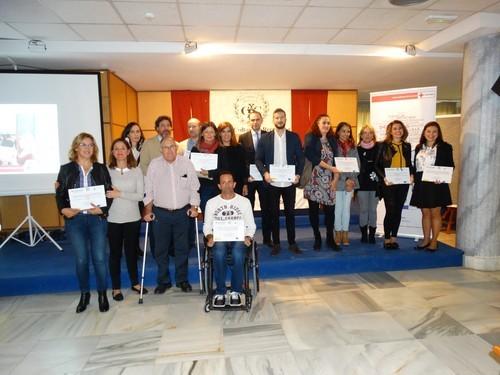 Entrega de diplomas y agradecimientos del Programa de Empleo de Cruz Roja El Ejido