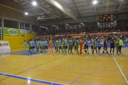 El partido amistoso entre el CD El Ejido FS y el Movistar Inter llena el Pabellón de El Ejido