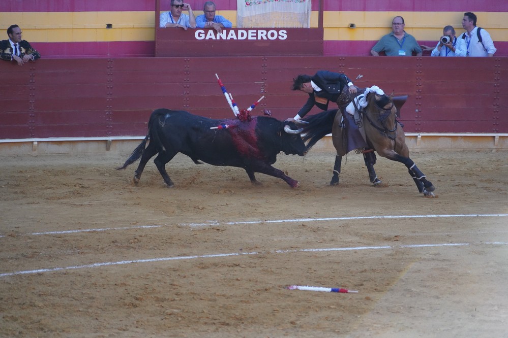 Diego Ventura y Borja Jiménez, triunfadores en la feria taurina de Roquetas de Mar