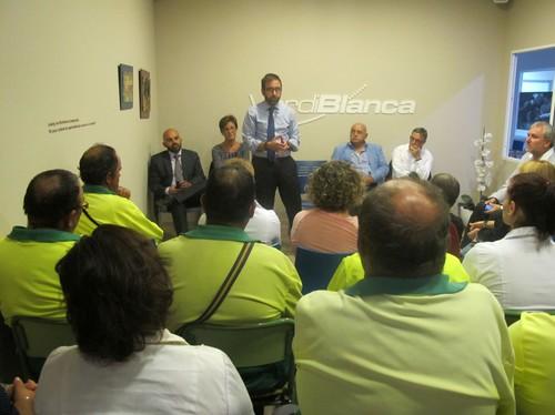 La Junta creará un grupo de trabajo con asociaciones de discapacitados para impulsar la contratación del colectivo