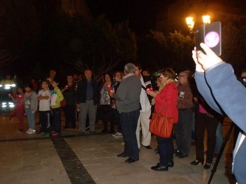 IU El Ejido congrega a decenas de personas en su acto homenaje a las víctimas de la violencia de género