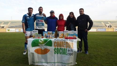 El Ejido Rugby CD logra recoger 200 kilos de alimentos en su partido más solidario