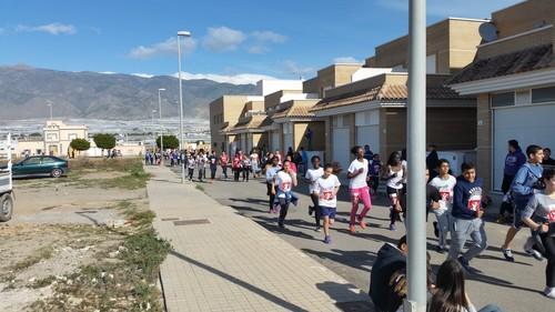 Alumnos de El Ejido celebran el Día Mundial de la Paz y No Violencia con actividades deportivas, lúdicas y educativas