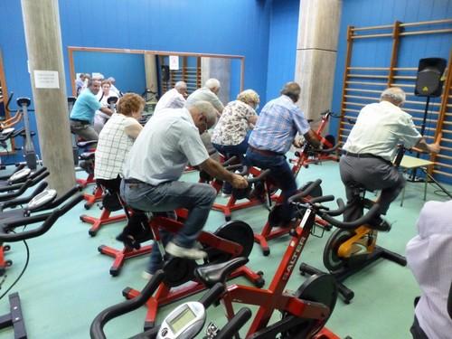 Mayores de Abrucena disfrutan del deporte en El Ejido de la mano de la Diputación