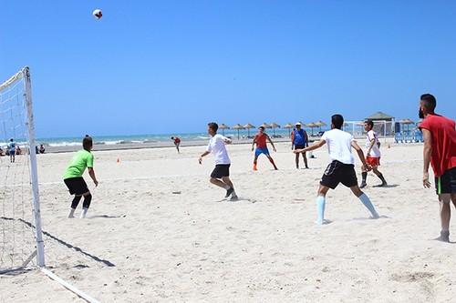 Fútbol playa, piragüismo, boxeo, senderismo, hípica y una carrera solidaria completan un intenso fin de semana deportivo