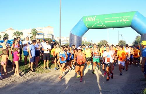 Cerca de 300 participantes asisten a la 'III Carrera Popular contra el Cáncer'