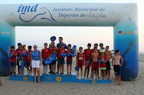 Casi 7.000 personas participan este verano en la programación deportiva municipal, un 40% más que el año pasado