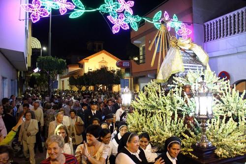 El Ejido celebró ayer la procesión de la Divina Infantinta, patrona y alcaldesa Honorífica del municipio
