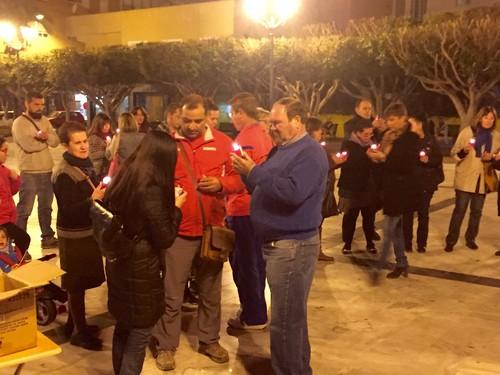 IU El Ejido congrega a decenas de personas en su acto homenaje a las víctimas de la violencia de género