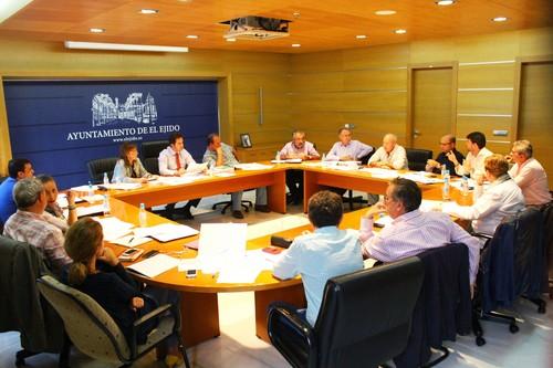 El Gobierno local adapta el Plan Integral de Desarrollo Urbano a la normativa para acogerse a las ayudas europeas que contribuirán a hacer de El Ejido más sostenible