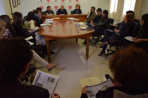 Vícar da sus primeros pasos para ser Ciudad Amigable con las Personas Mayores