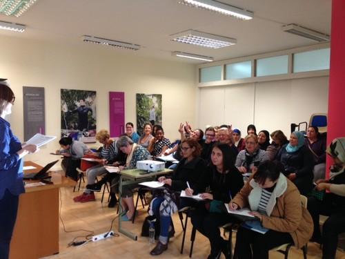 El CMIM pone en marcha este mes tres cursos dirigidos a facilitar la incursión de mujeres desempleadas en el mercado laboral