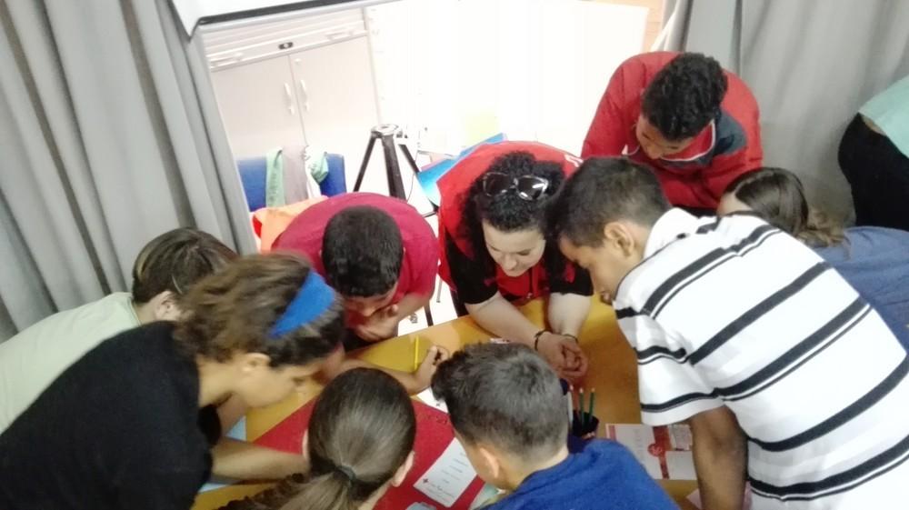 El Aula de Convivencia Alternativa de Cruz Roja en El Ejido continuará su actividad durante el verano