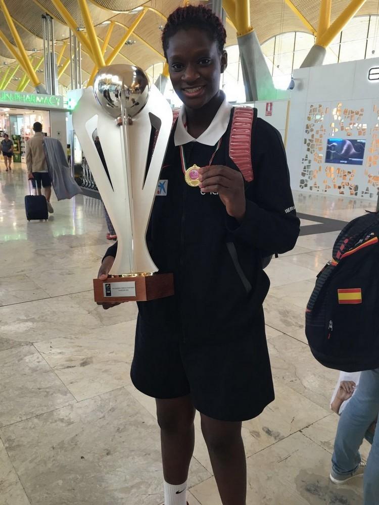 “El baloncesto me ha enseñado a luchar y a trabajar para lograr aquello que quiero”