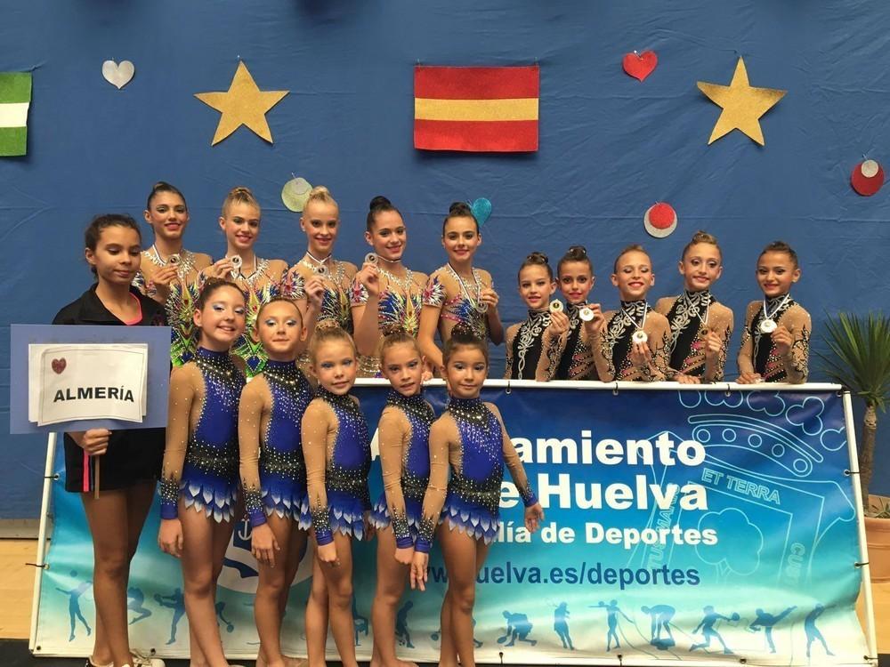 Tres oros, tres platas y tres bronces para Rítmica El Ejido en Huelva y Lebrija