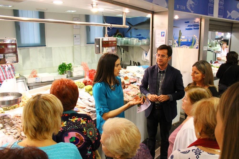 El Gobierno local apuesta por el consumo de productos frescos locales como fuente de salud y garantía de calidad