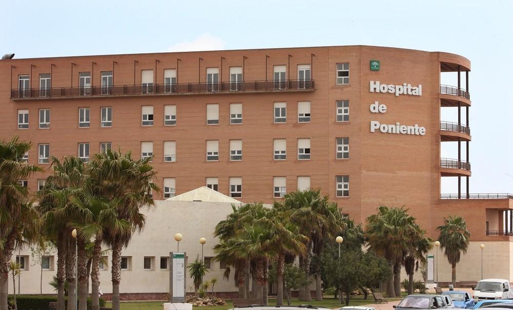 El Hospital de Poniente celebra esta tarde una jornada de puertas abiertas con motivo de su XX Aniversario