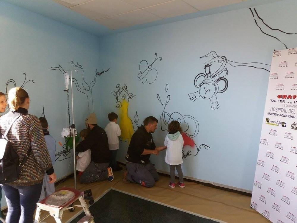 La Agencia Pública Sanitaria Poniente celebra la Navidad con numerosas actividades dirigidas a los pacientes ingresados