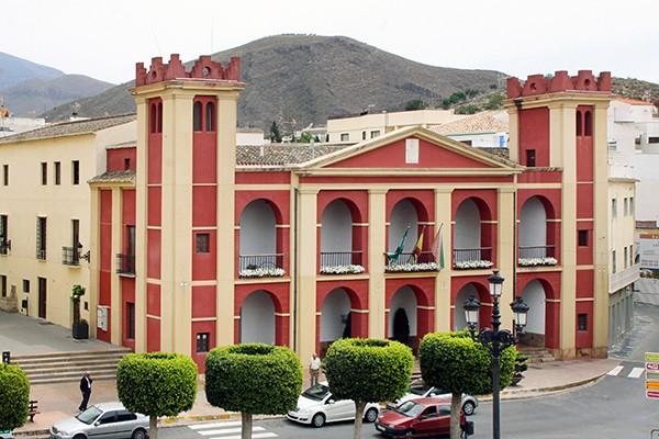 La Consejería de Hacienda transfiere a los ayuntamientos almerienses 12,06 millones de euros con cargo a la Patrica