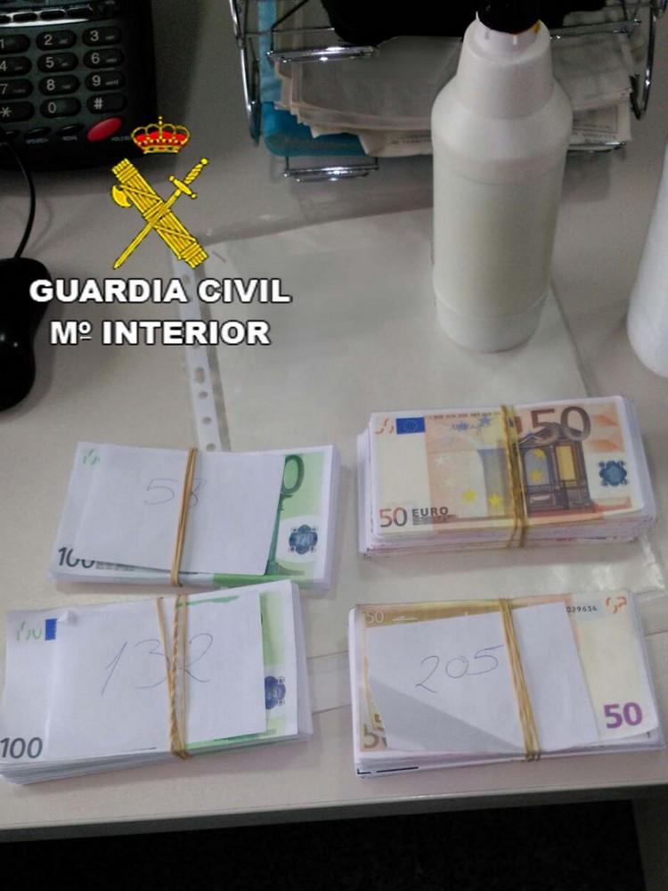 Un detenido en Vícar por falsificación de moneda