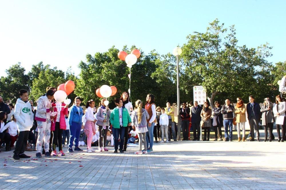 Los escolares ejidenses reivindican La Paz para un mundo mejor a través de la palabra, la música, el baile y el deporte