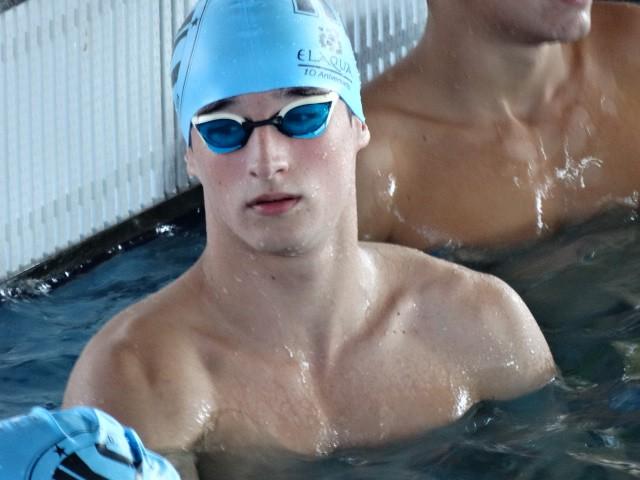 Mario Ortega logra marca mínima en 50 libres para estar en el Nacional junior