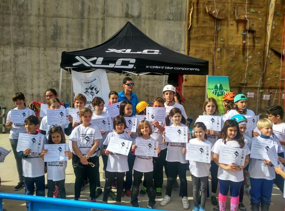 La Escuela Municipal de Montaña del IMD logra podium en la I Prueba Provincial de Escalada ‘Cadeba 2017’ celebrada en Berja