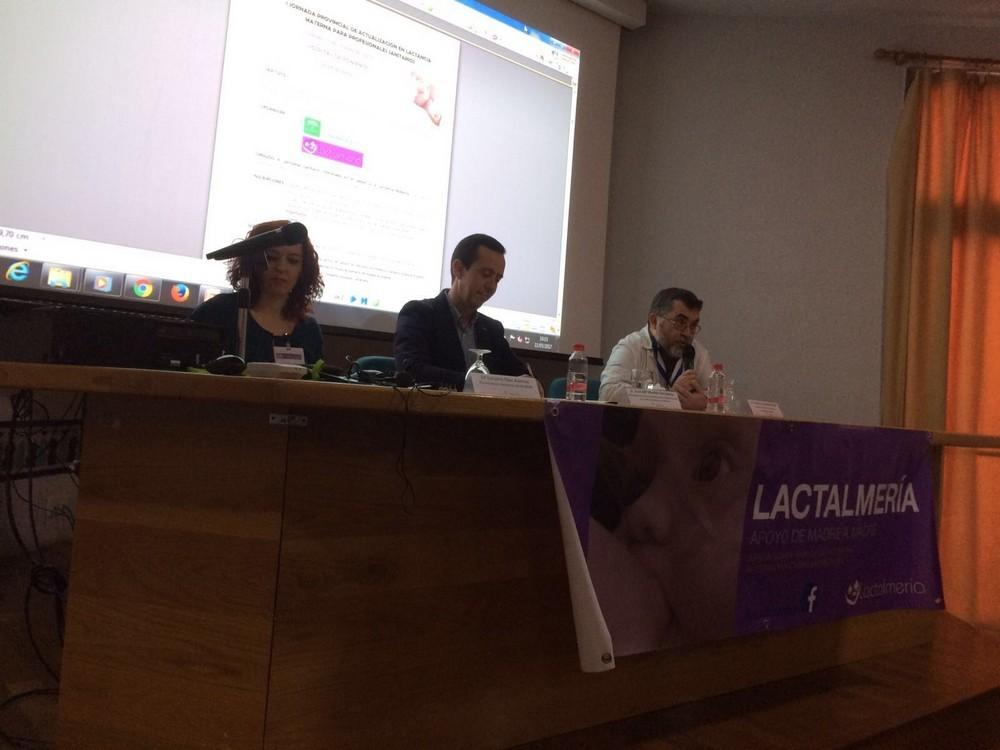 El Hospital de Poniente y Lactalmería organizan una jornada formativa para la promoción de la lactancia materna