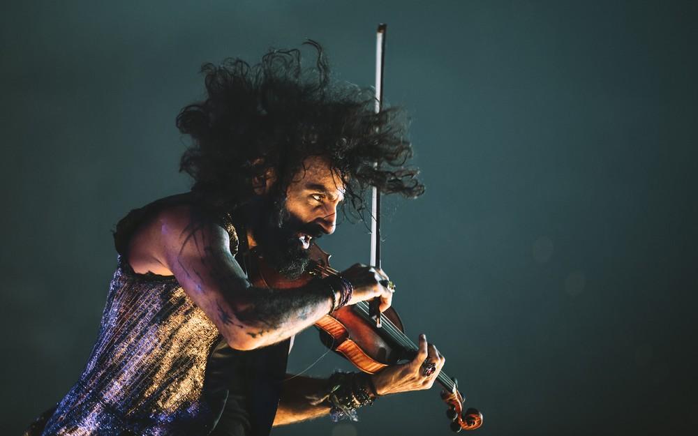 'La increíble gira de violín' de Ara Malikian agota todas las entradas en su parada en el 40º Festival de Teatro de El Ejido