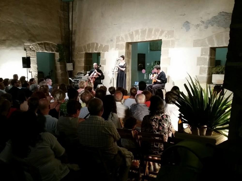 El Ciclo de Conciertos en el Castillo de Guardias Viejas arranca esta semana con los dos primeros directos de los 12 previstos para este verano