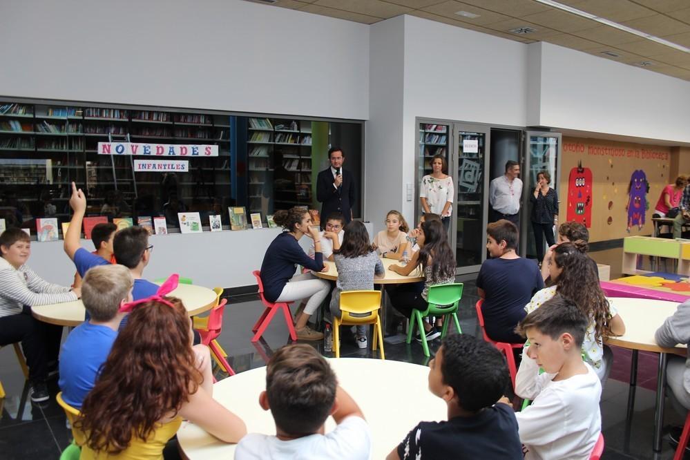 Cuentacuentos, redacciones, concursos y la lectura de un pregón para conmemorar el Día de la Biblioteca en El Ejido