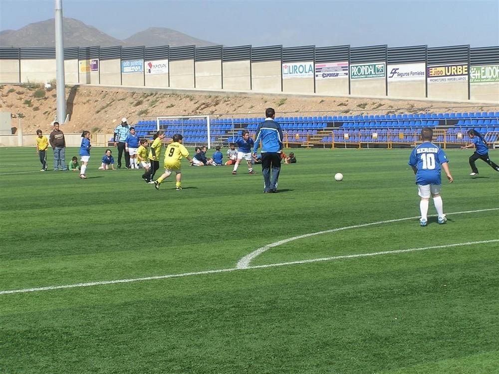 La Plaza Mayor se convertirá este viernes en el terreno de juego que acogerá el Torneo Nacional de Fútbol 3