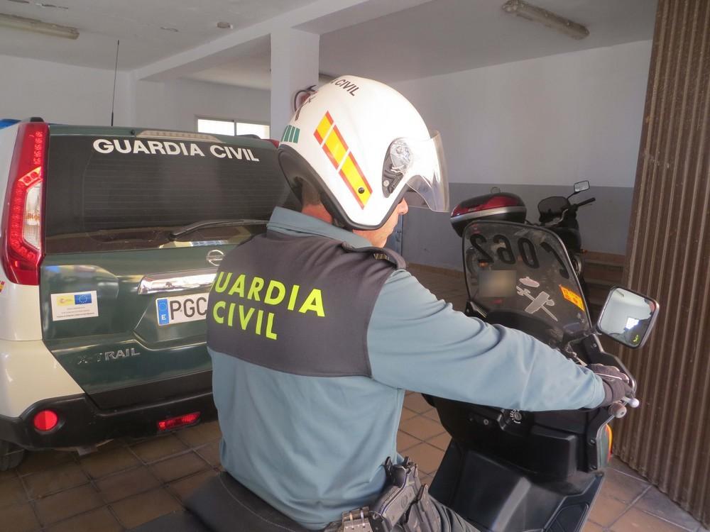La Guardia Civil detiene al autor de un delito de robo con violencia e intimidación en Adra