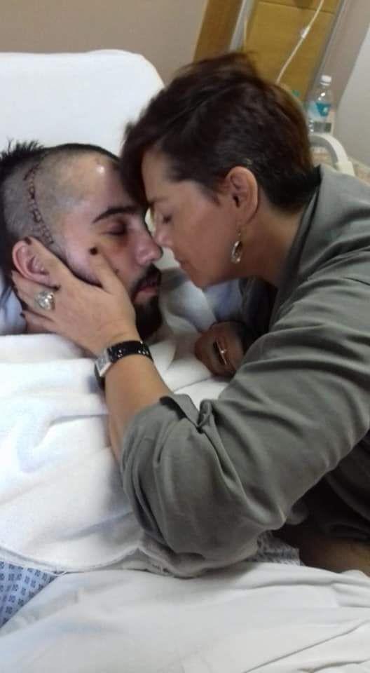 Campaña solidaria para traer desde México a una vecina de Balanegra y a su hijo, que sufrió un grave accidente