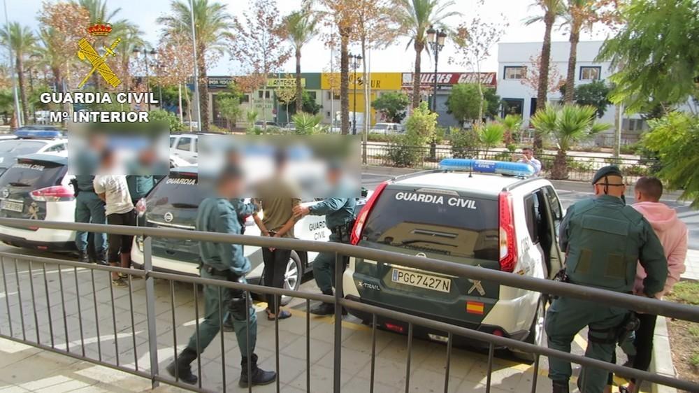 Desmantelan una organización criminal asentada en la localidad de La Mojonera