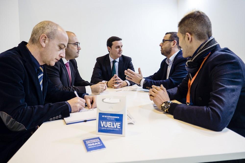 Los encuentros profesionales del destino ‘Costa de Almería’ marcan la segunda jornada de FITUR