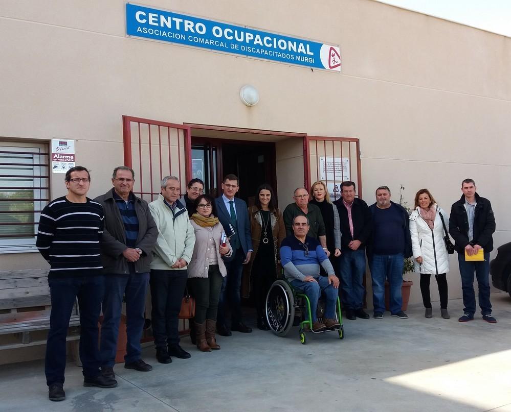 El PSOE de El Ejido ofrece su colaboración a la Asociación de Discapacitados Murgi