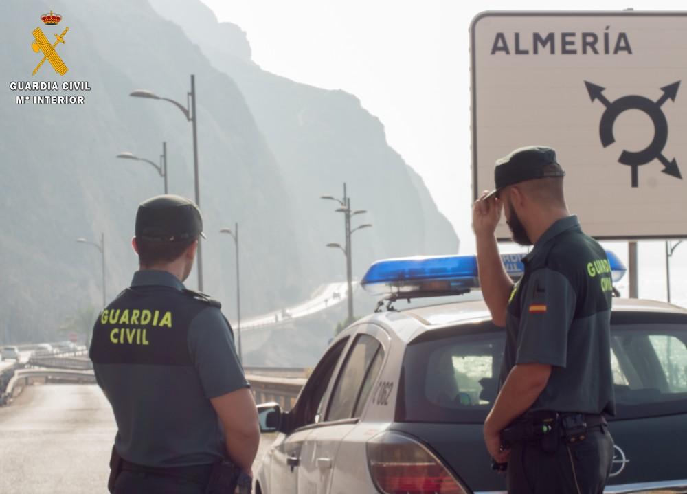 La Guardia Civil auxilia a una mujer en parada cardio-respiratoria en la carretera de “El Cañarete”