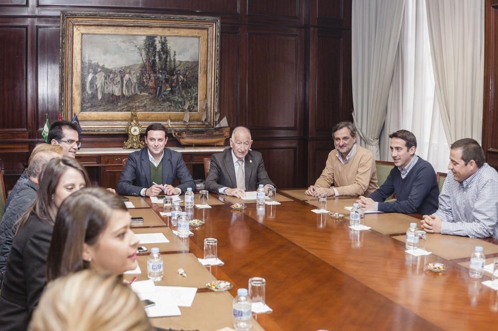 Diputación invertirá 700.000 euros en mejorar las redes de agua de Dalías y Lubrín